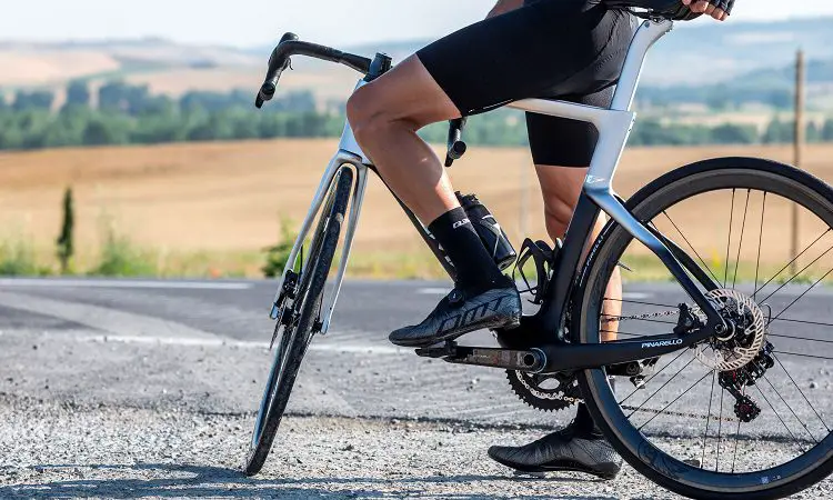 Invest In Proper Footwear for proper cycling form