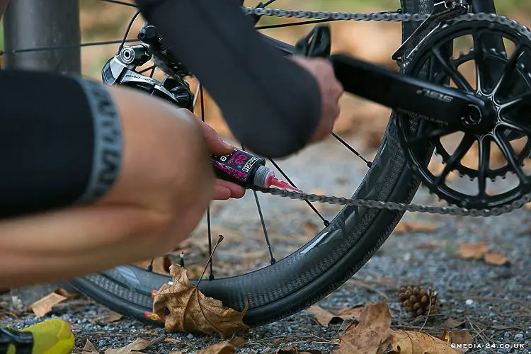 Why Is Lubing Bike Chain Important?