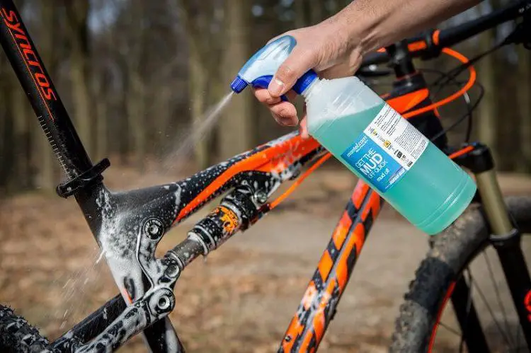 Is Cleaning a Mountain Bike Different