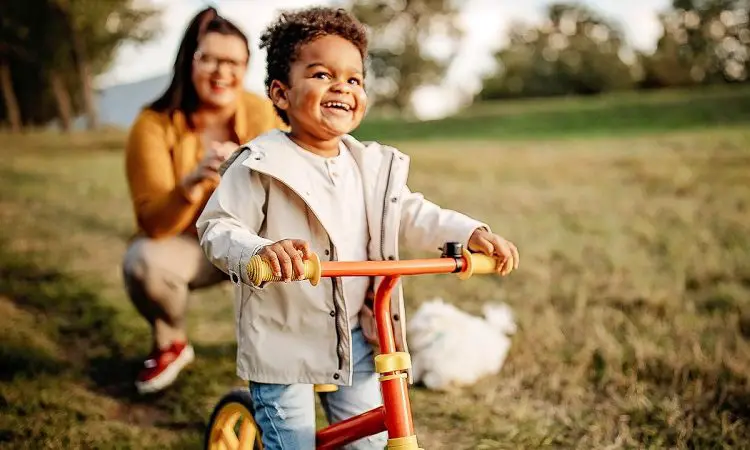 How Do I Teach My Child to Pedal Forward?